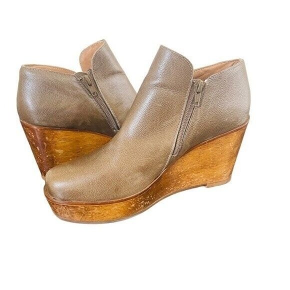 Kelsi Dagger Shoes - Kelsi Dagger Brooklyn KDB Ubel wood wedge platform ankle distressed booties 8.5